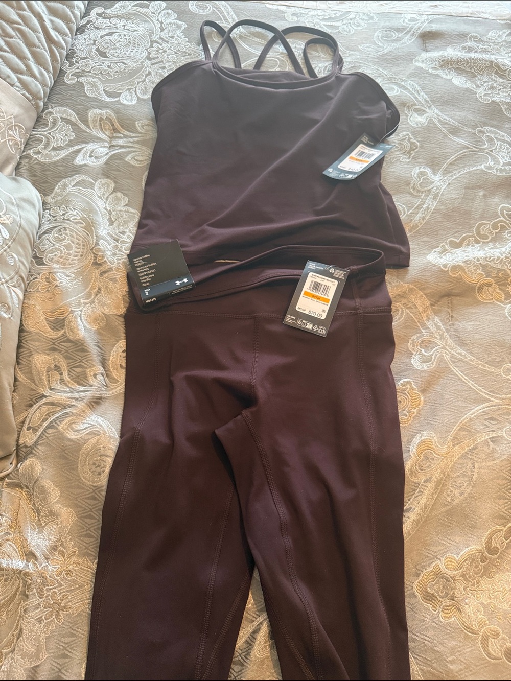 Under Armour Women's Burgundy Stretch Tank & Leggings Set